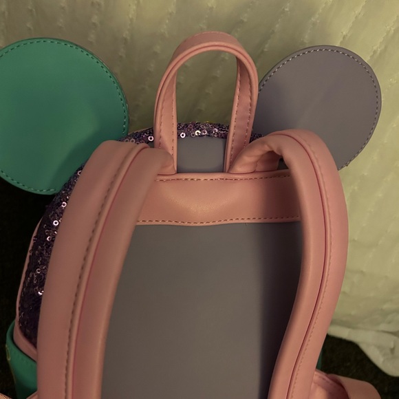 It’s A Small World Loungefly Trio - Picture 14 of 16